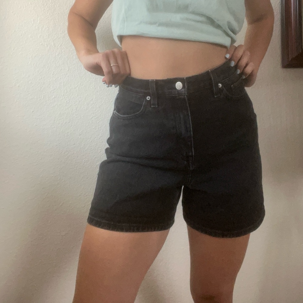 Black mom High Rise Shorts